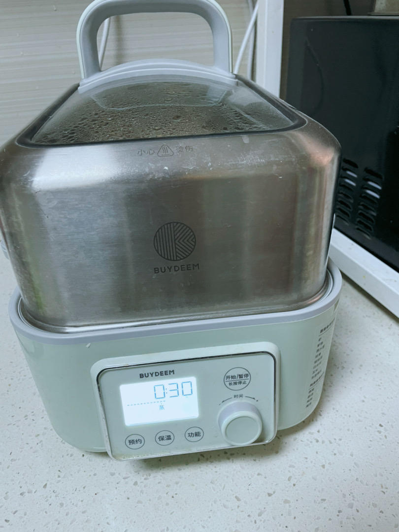 灌汤小笼包+白玉翡翠卷【3月北鼎蒸炖锅食谱】