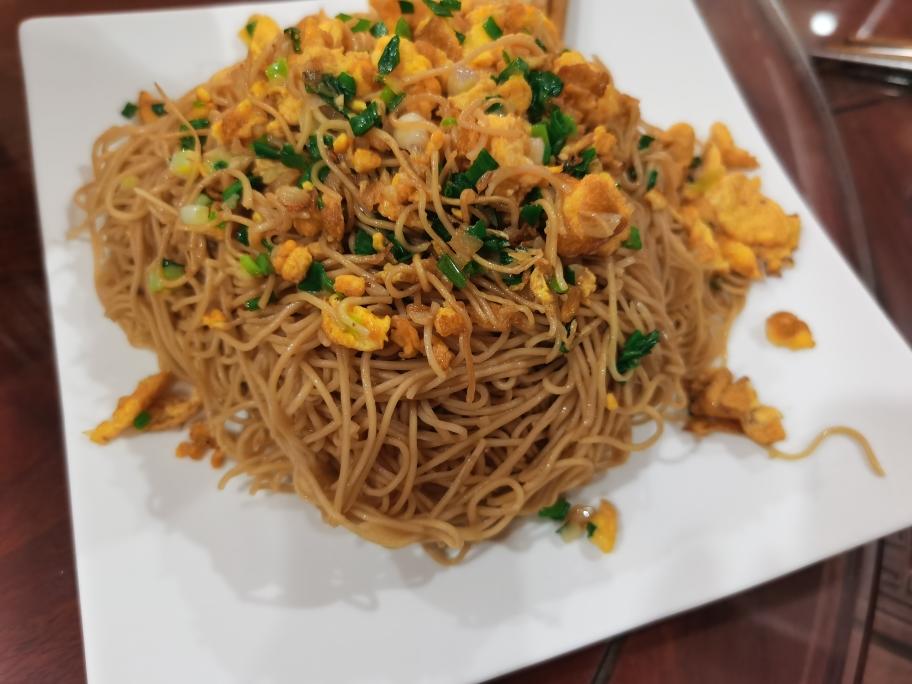 鸡蛋葱花酱油拌面的做法