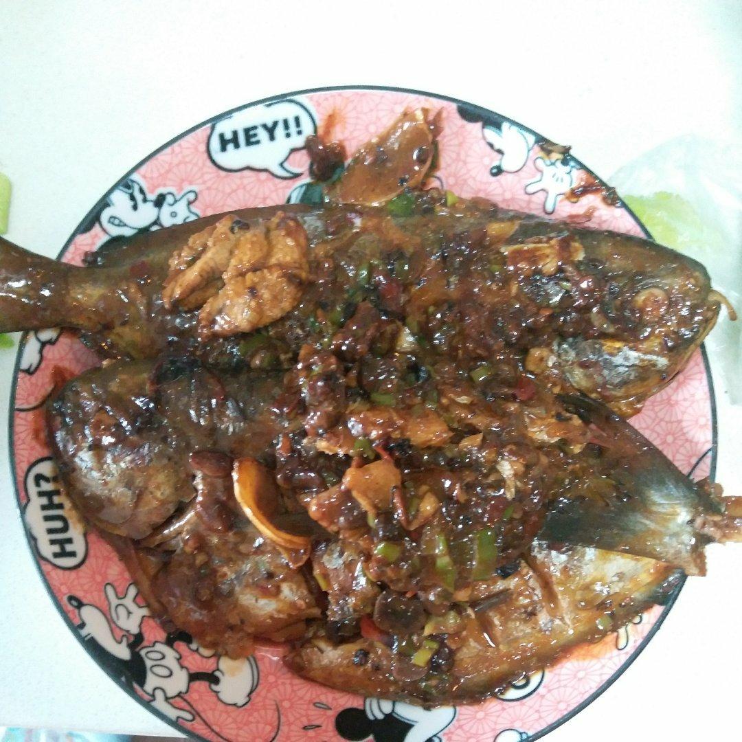 红烧金鲳鱼