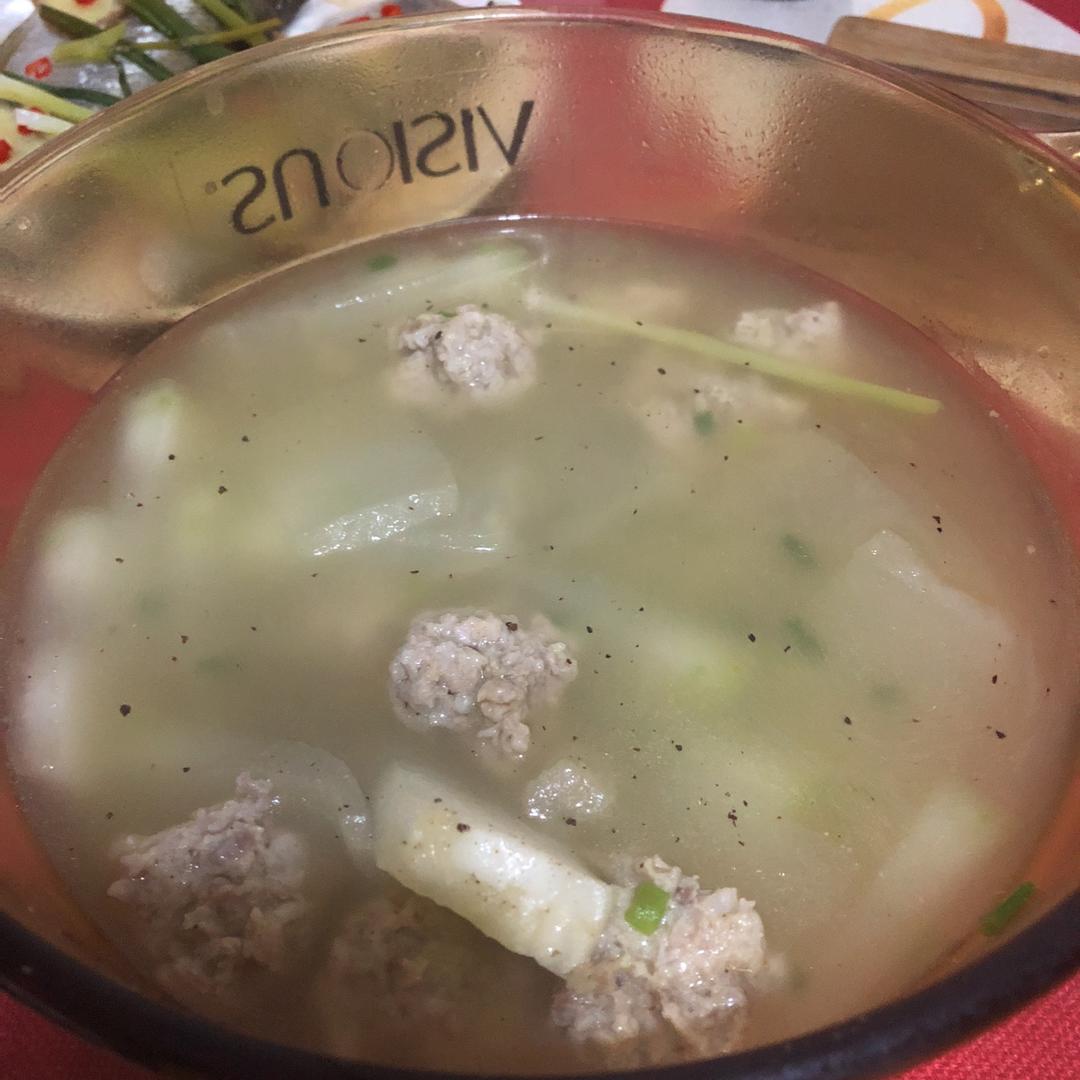 冬瓜汆丸子汤