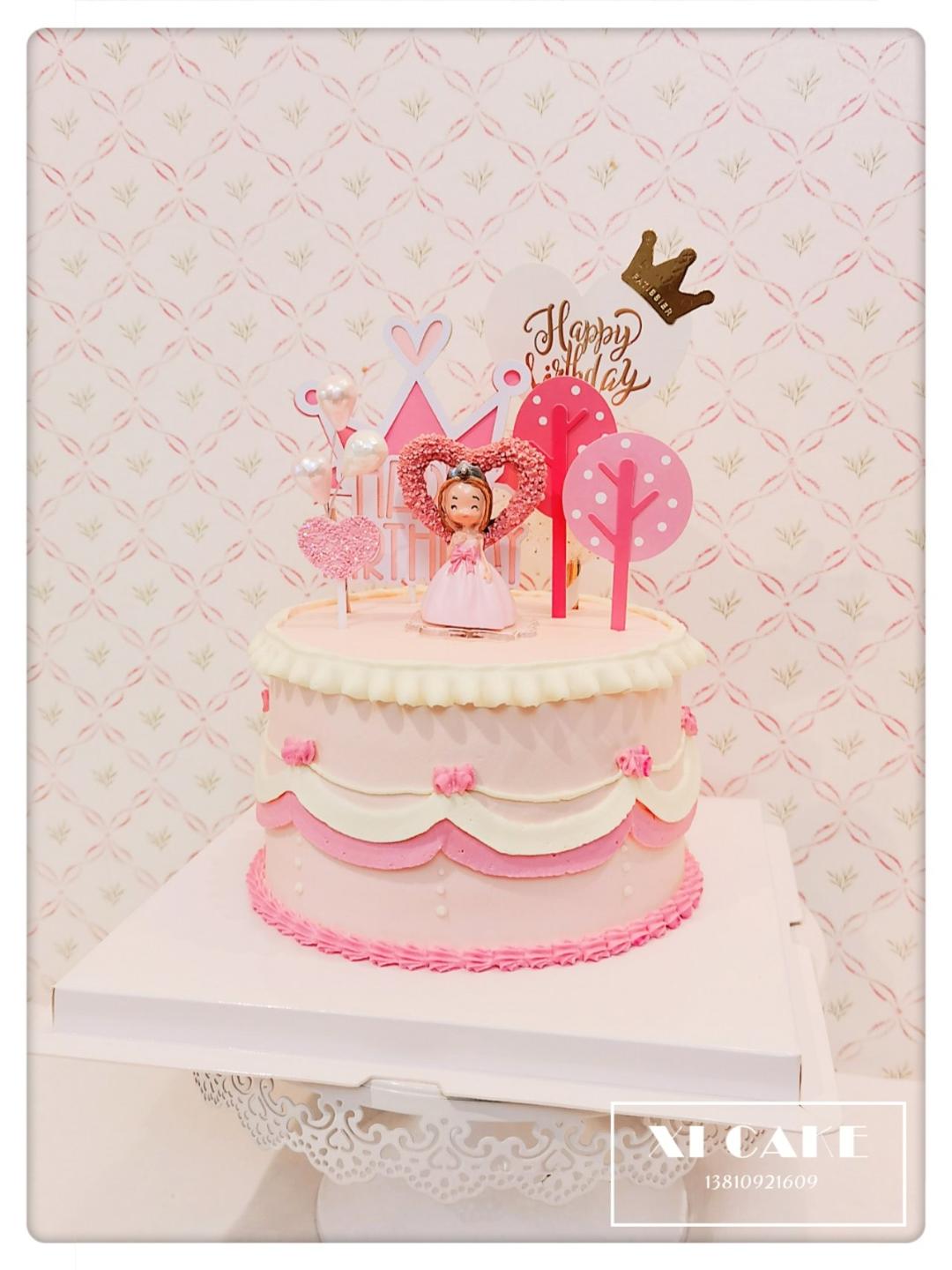 复古风の奶油裱花蛋糕