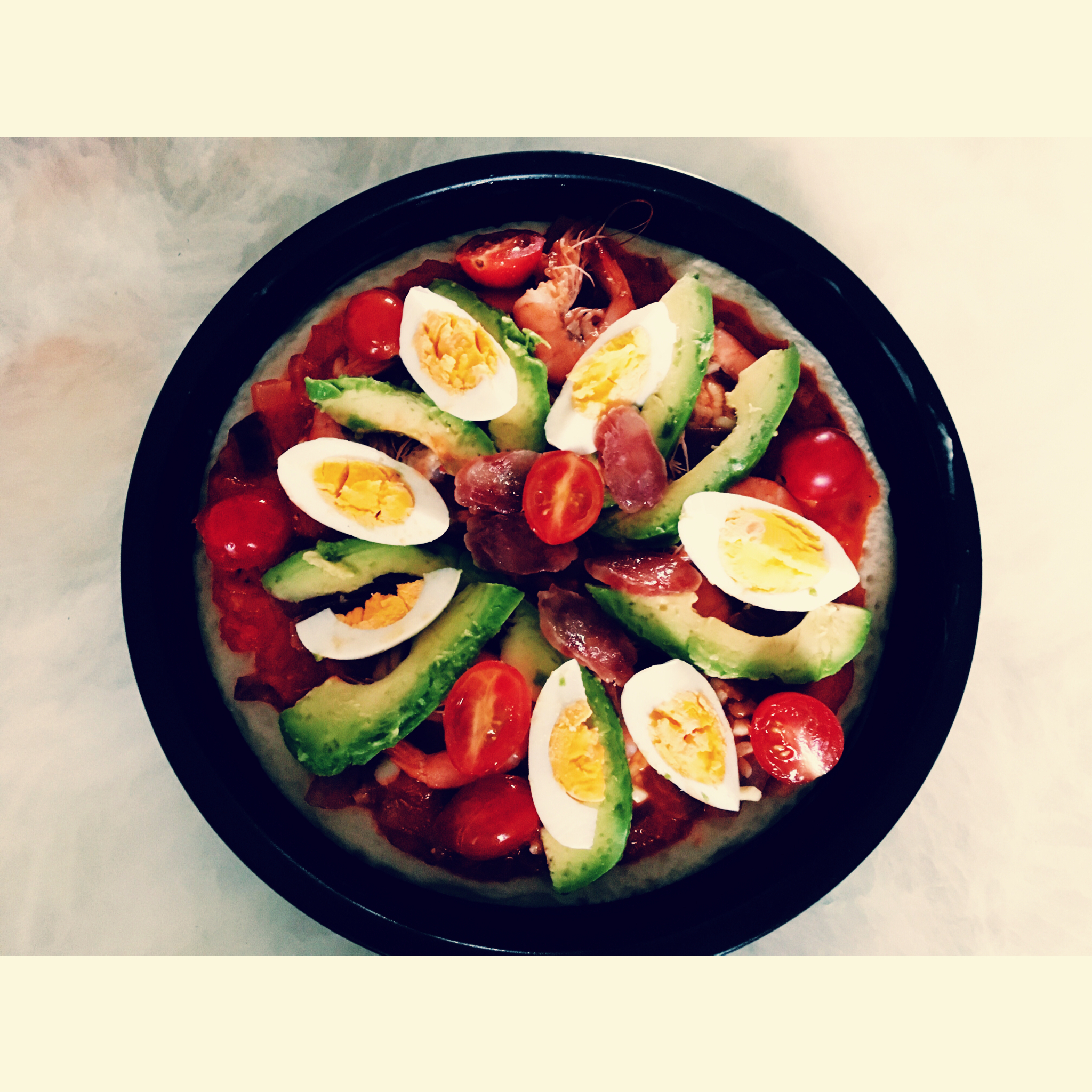 #挑战必胜客#意式牛油果大虾比萨