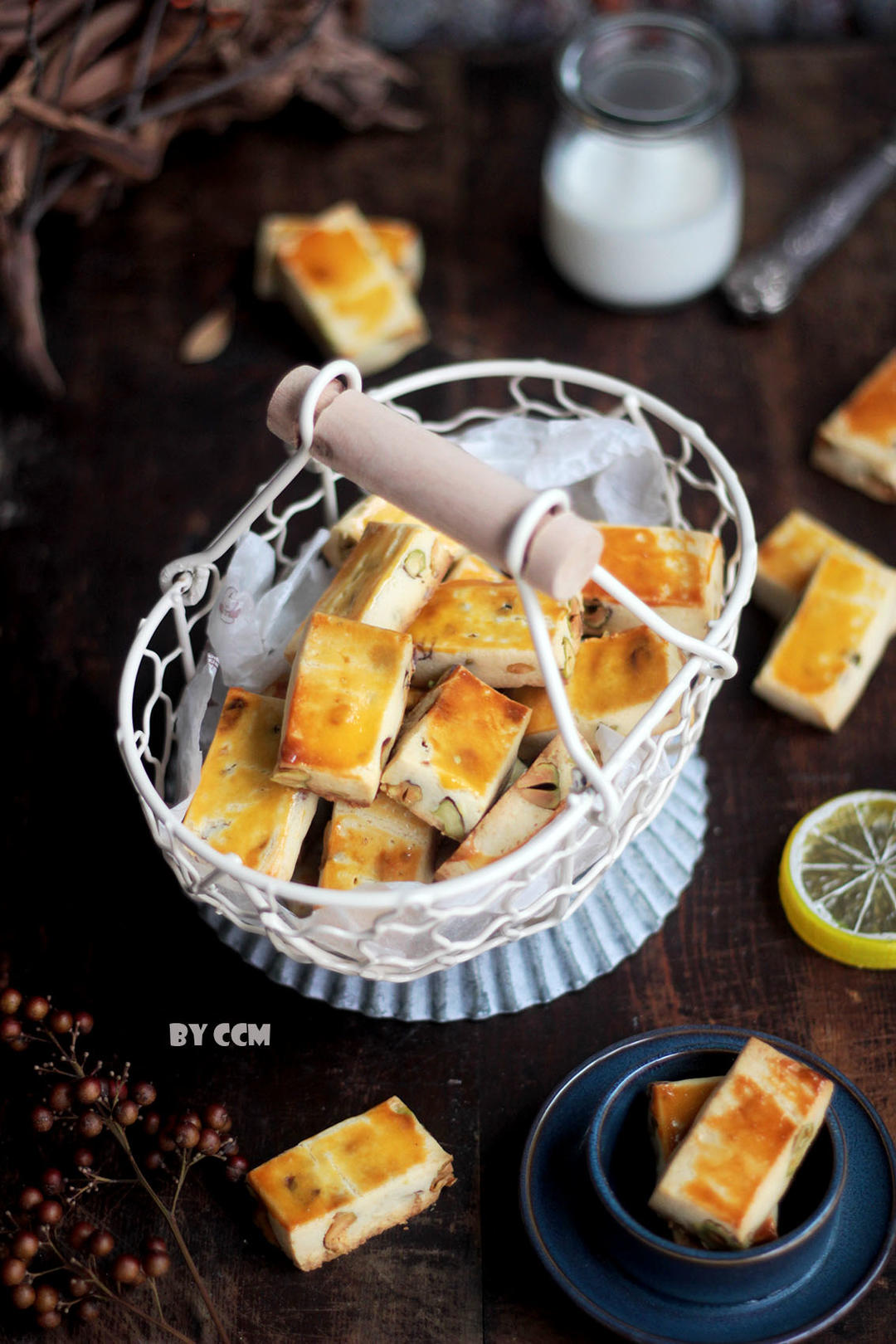 开心果奶酥，秋季零食大盘点，最受欢迎的奶酥制作方法来啦！