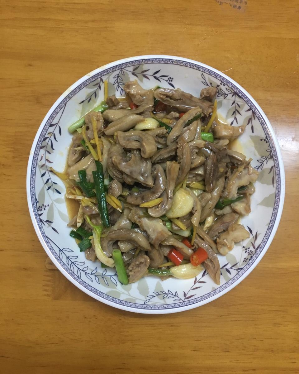 猪肠炒酸菜