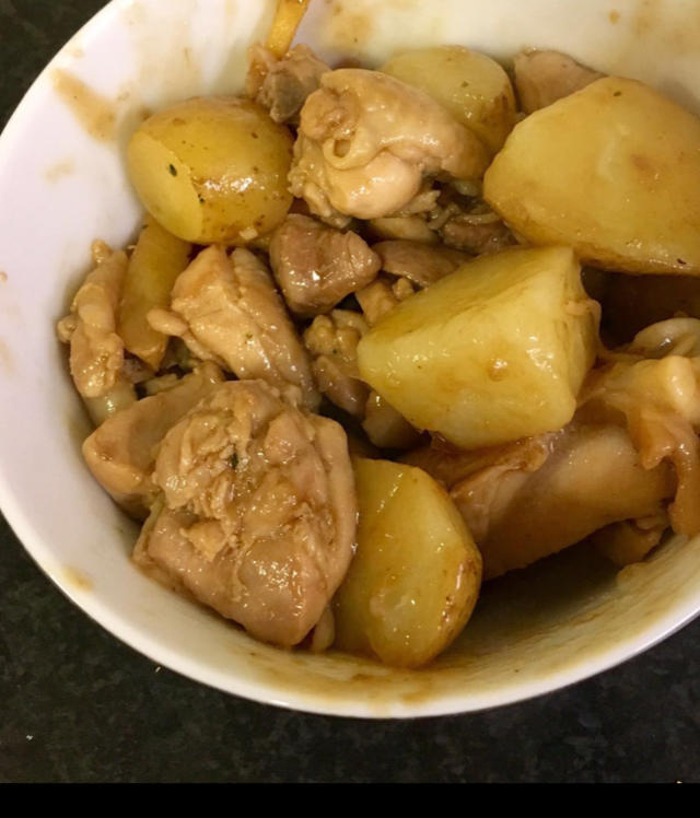 红烧土豆鸡块