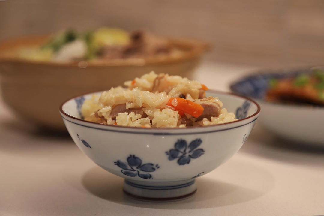 鸡肉蘑菇炊饭
