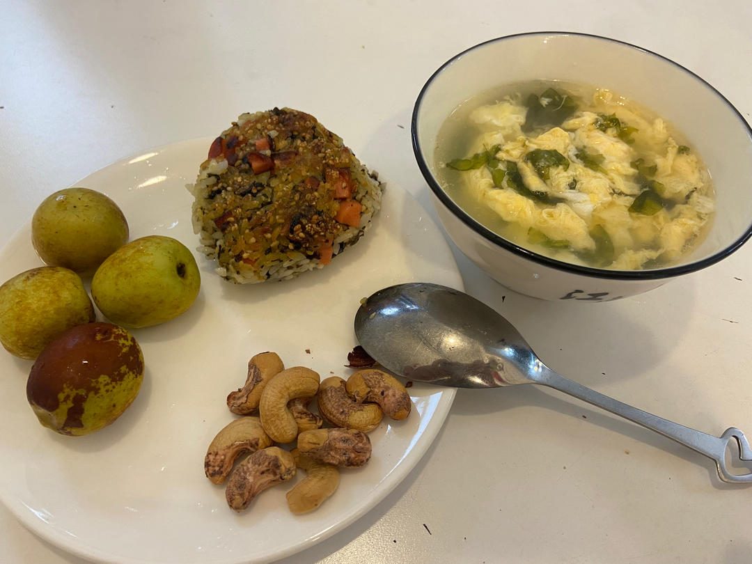 小朋友的早餐，芝士照烧饭团，一口爆浆巨好吃