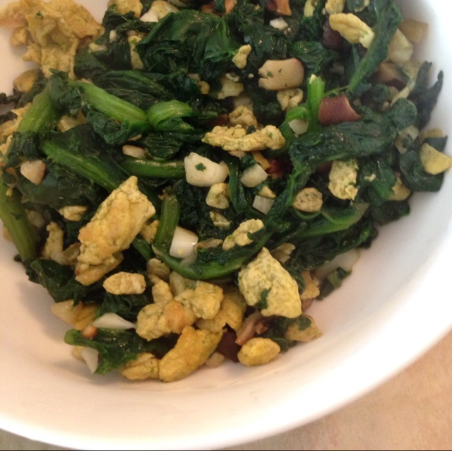 菠菜炒鸡蛋