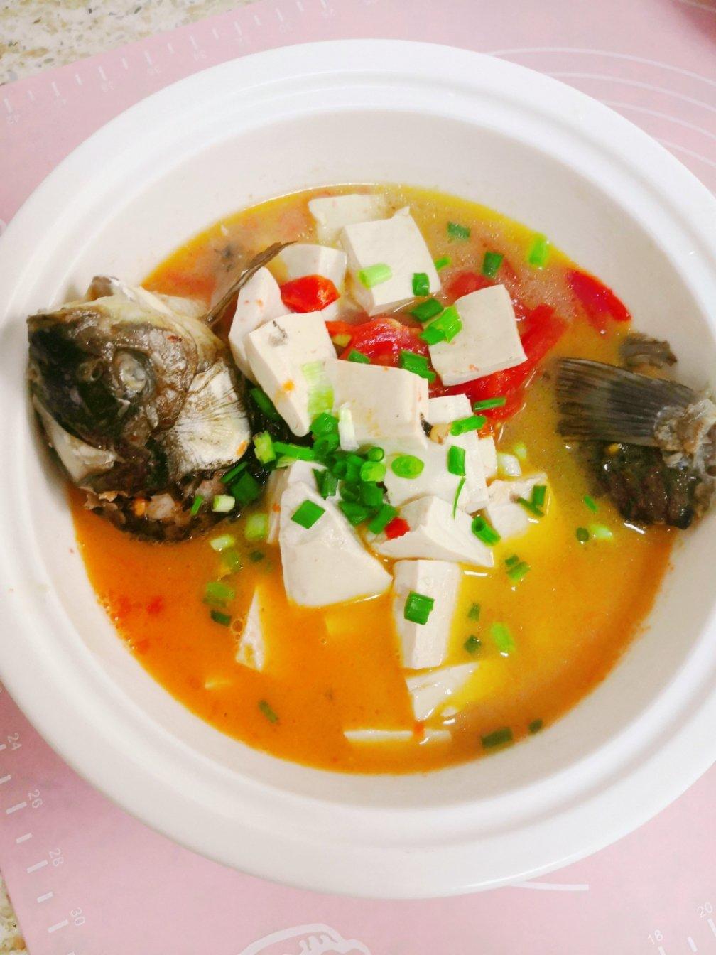 番茄鲫鱼汤