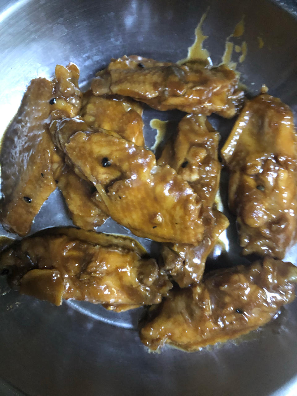 妈妈家的味道，吃了停不下来的红烧鸡翅