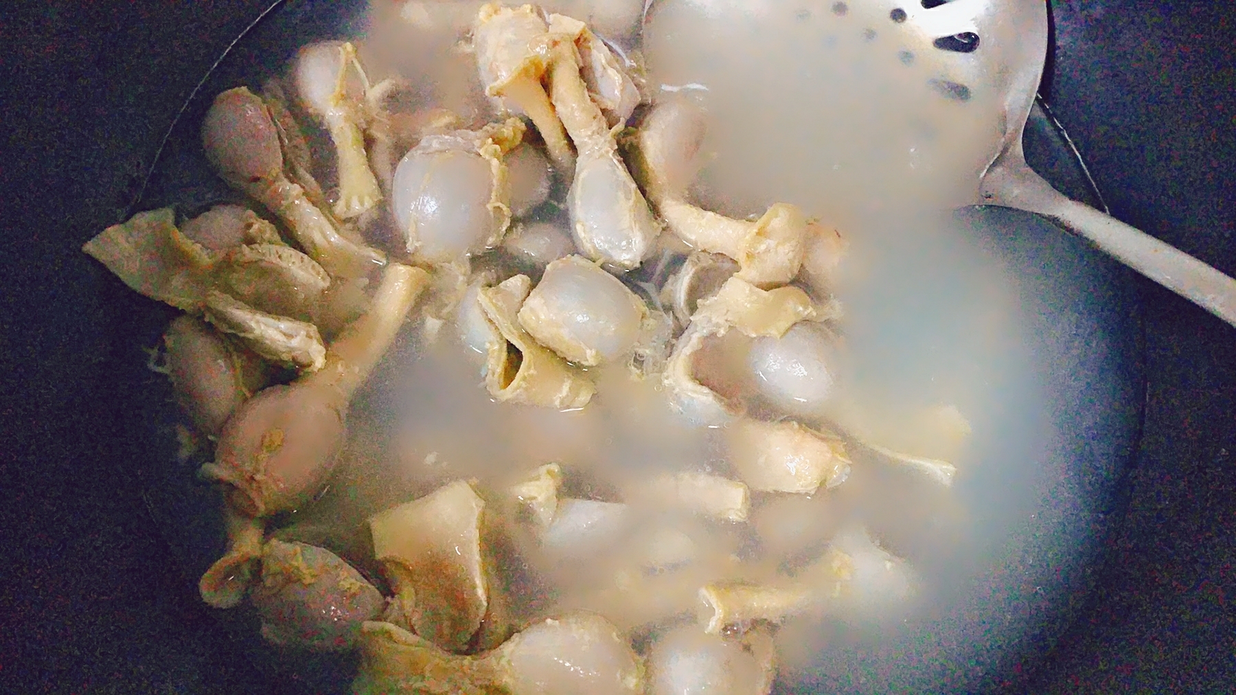 干锅辣炒鸡肚的做法 步骤1