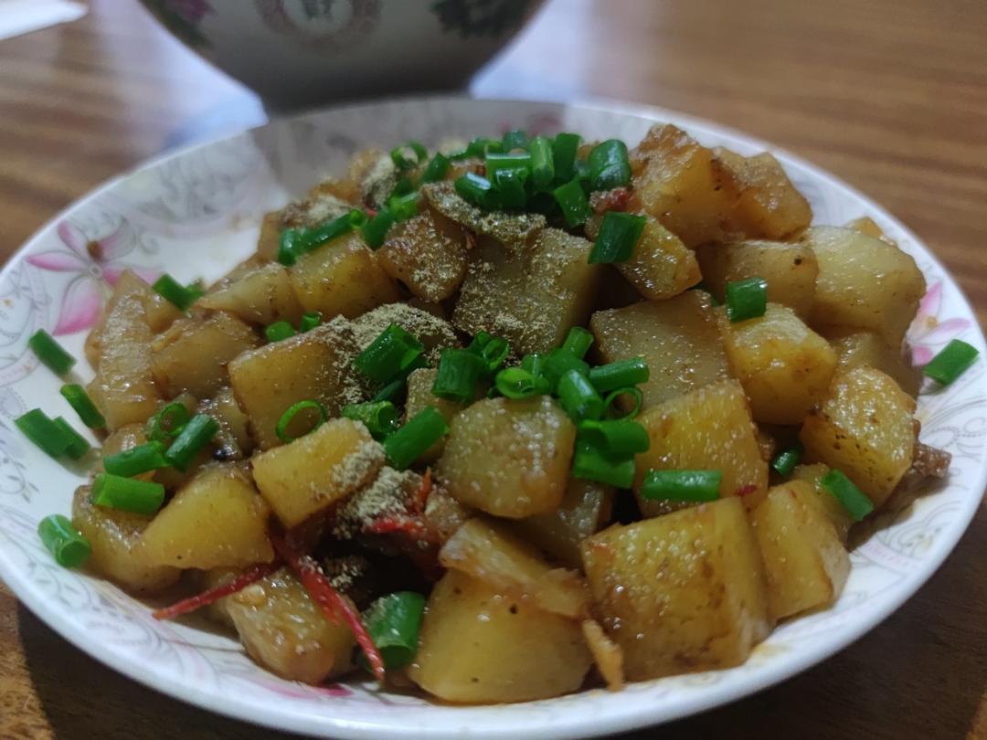 红烧土豆块