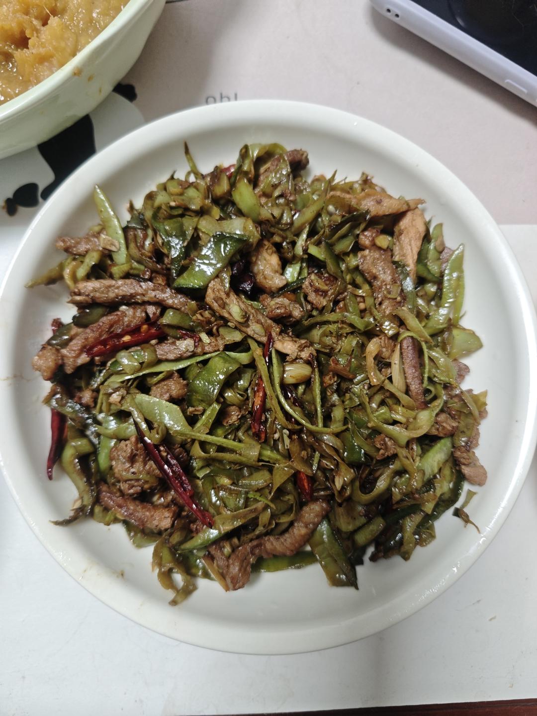 梅豆炒肉的做法