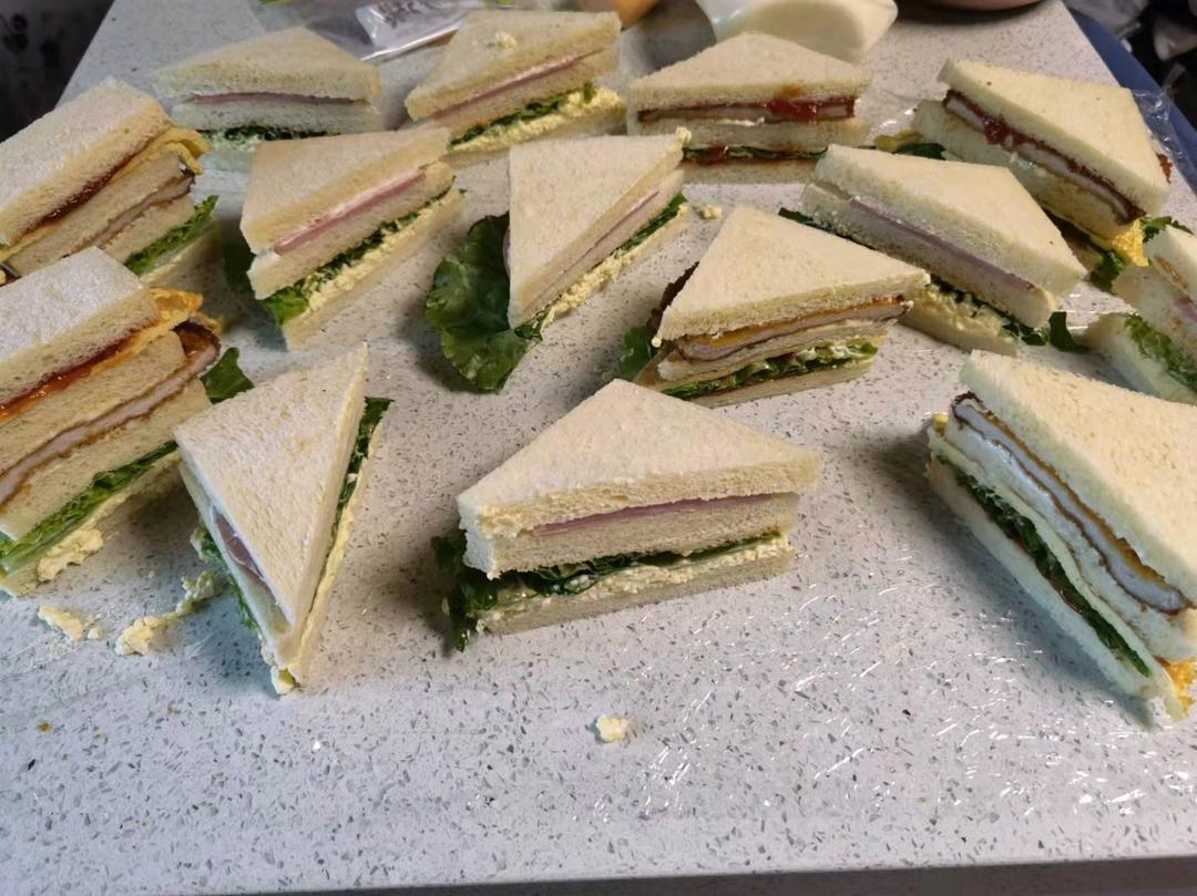 便利店同款❗️蛋黄酱三明治🥪❗️好吃哭～