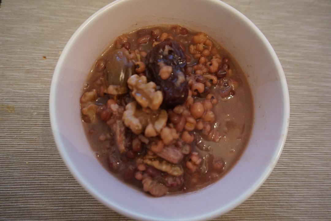 红豆薏仁汤