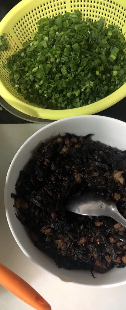 肉沫梅干菜虾皮麦饼
