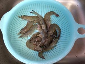 咖喱椰浆大虾🍤的做法 步骤2