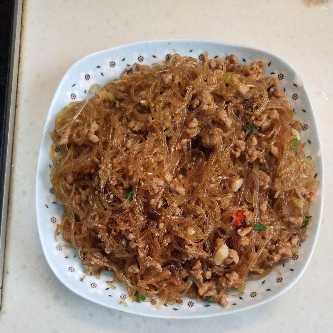 厨师长教你：“蚂蚁上树”的家常做法，非常详细的讲解