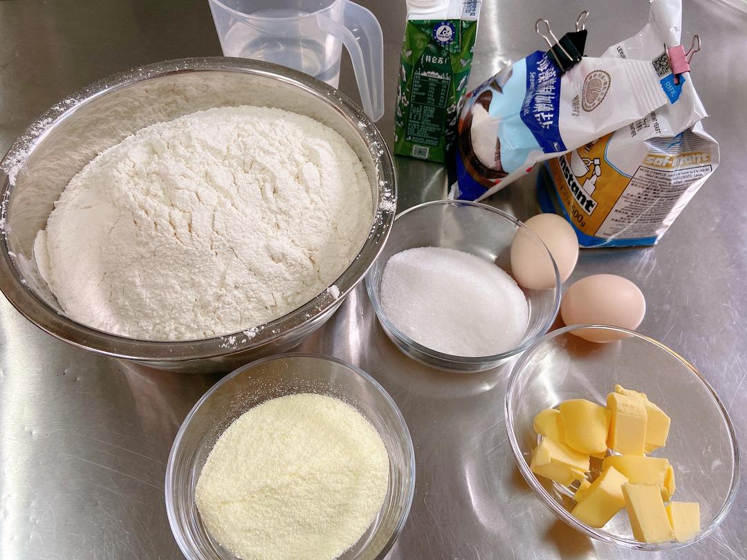 纯奶手撕吐司的做法 步骤1