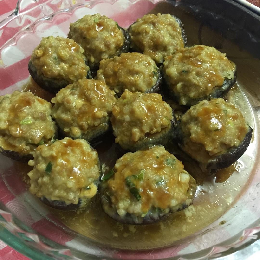 藕丁鲜肉酿香菇