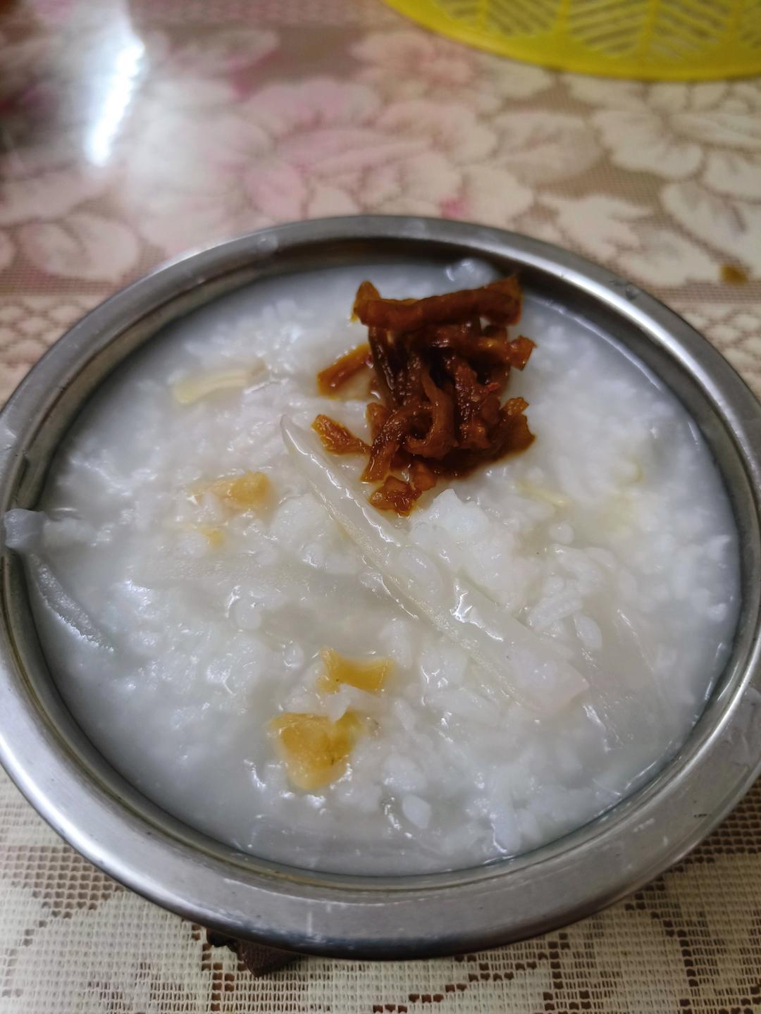 瑶柱萝卜粥