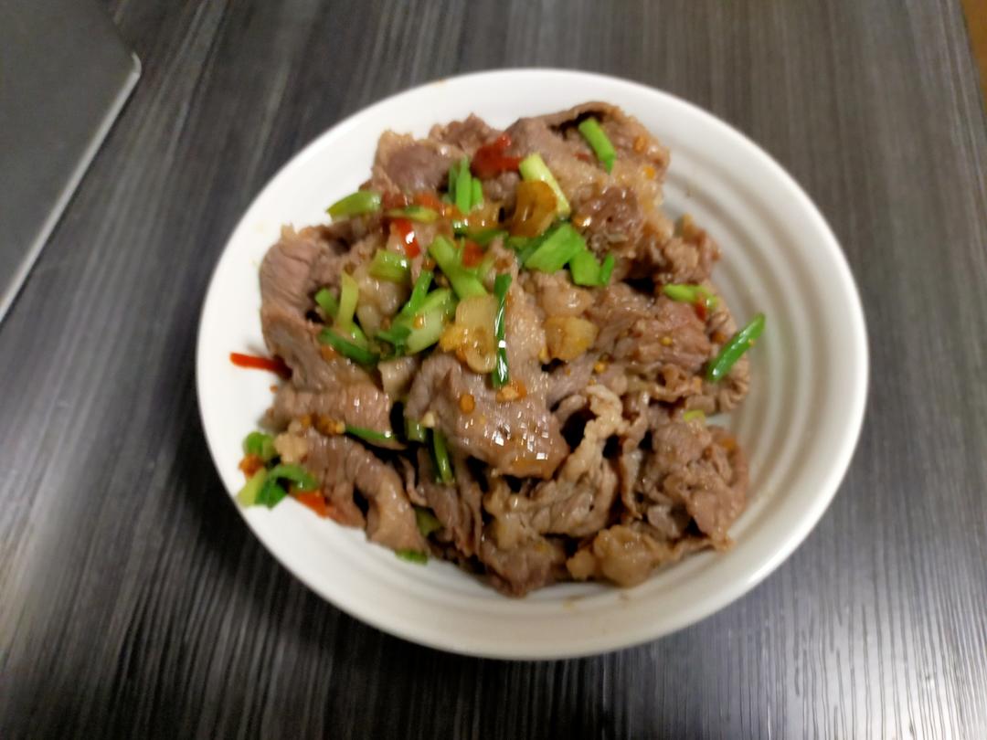 超快手超下饭的葱爆牛肉