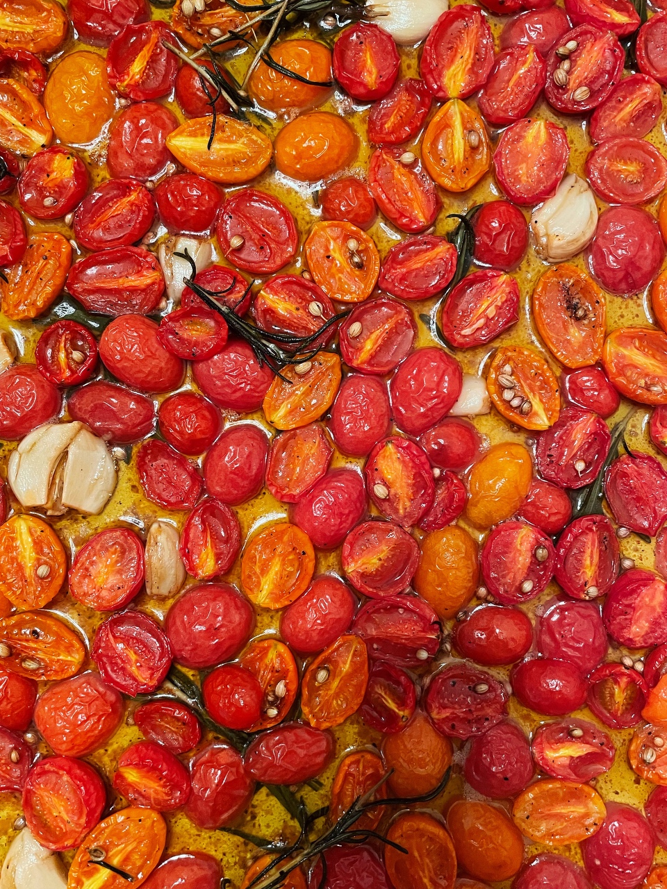 芫荽籽增进口感｜橄榄油浸迷迭香小番茄🍅的做法