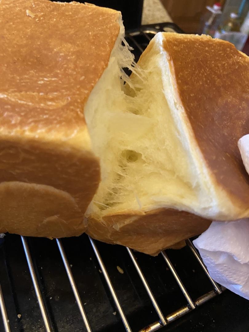 吴克己手撕炼乳吐司