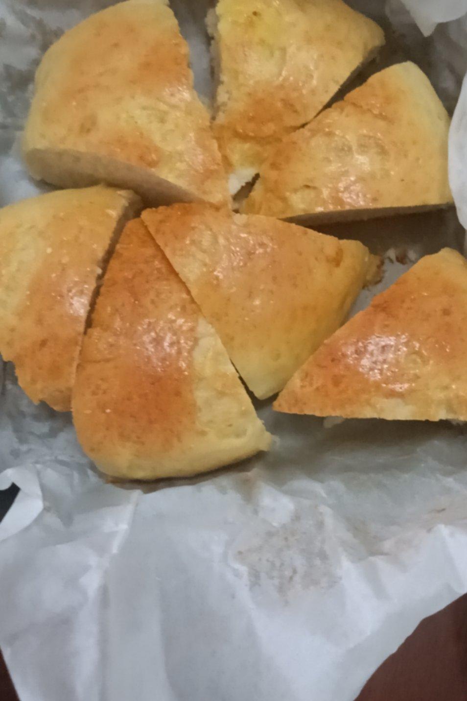 酸奶奶酪面包（用酸奶代替牛奶揉面，面包超级松软）