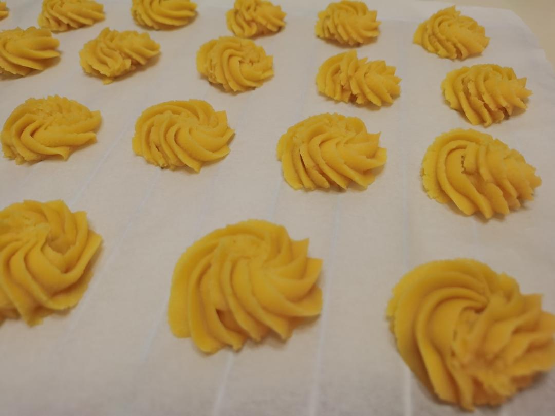 酥到掉渣的零失败黄油曲奇，新手可以一次成功！