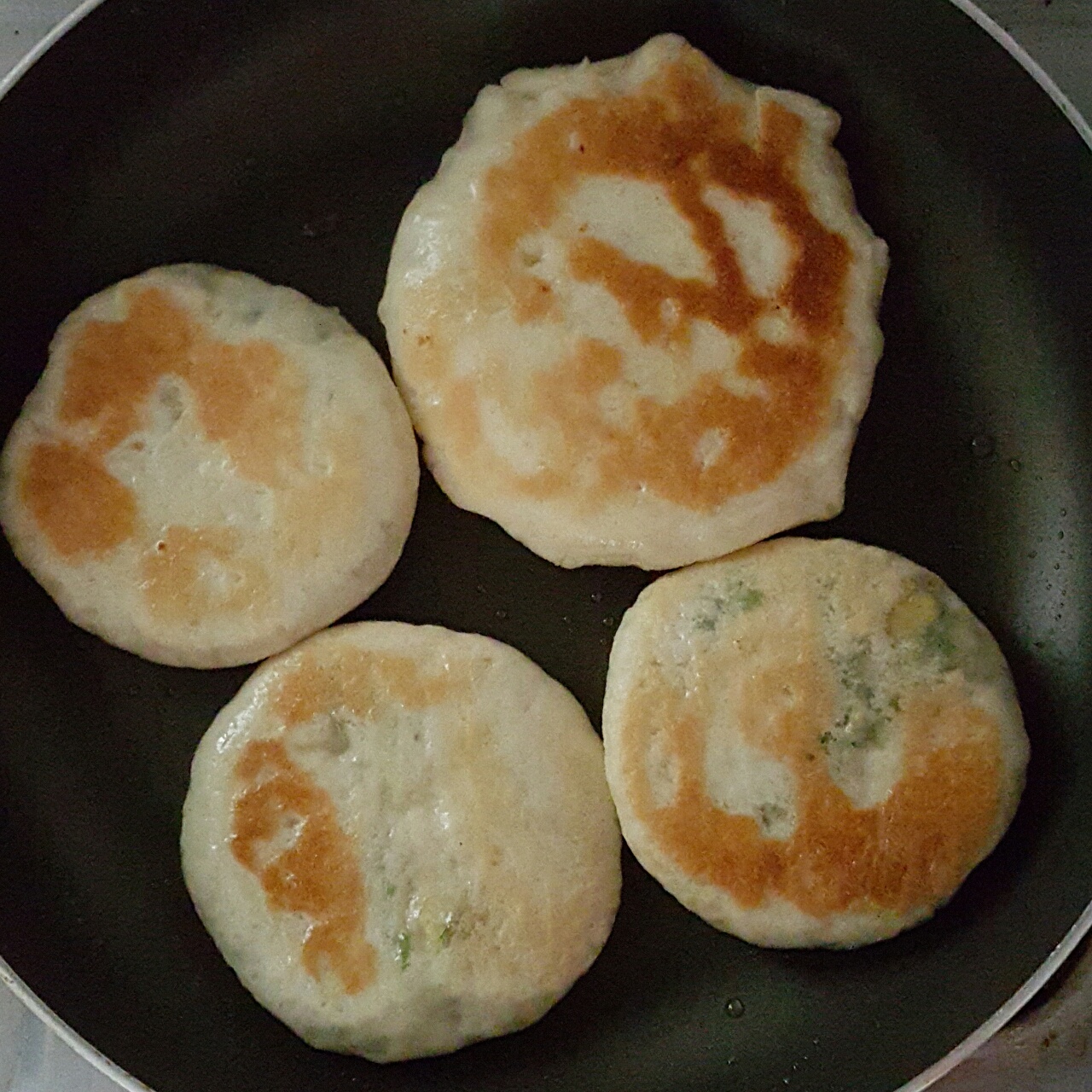 韮菜盒子奶香发面