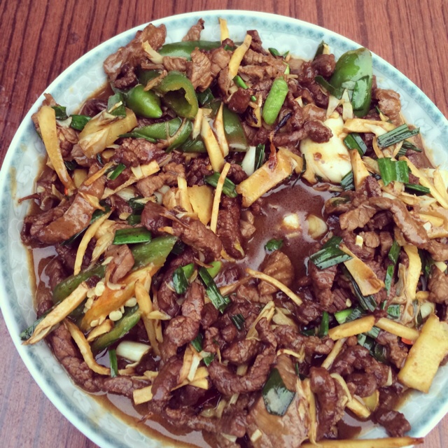 小炒牛肉