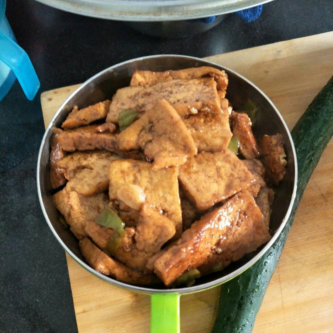 家常豆腐(彩椒版)