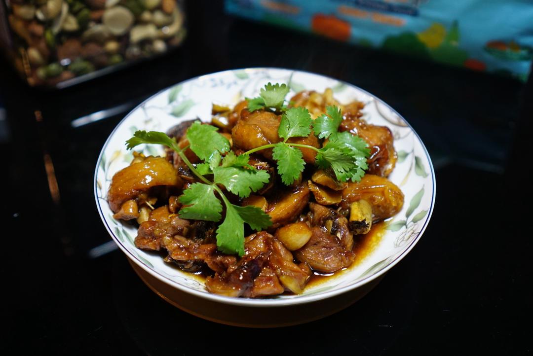 正宗台式三杯鸡（零失败！周围朋友全都赞不绝口！ 😁）