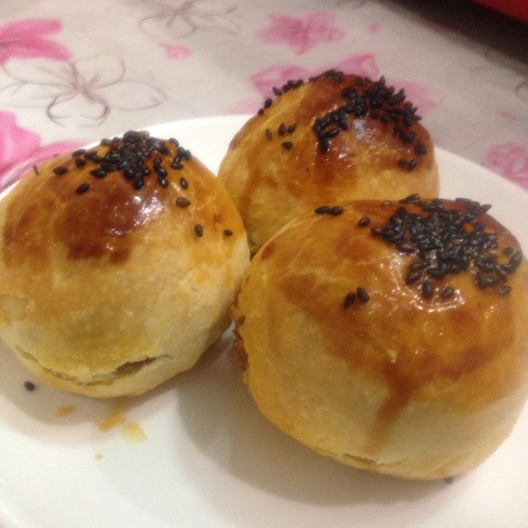 蛋黄酥酥酥（超级奶香黄油版）