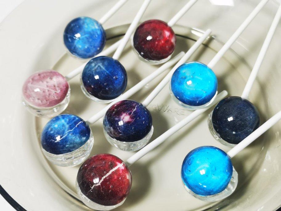 我叫mt_zs6a做的艾素糖圆球星空棒棒糖作法