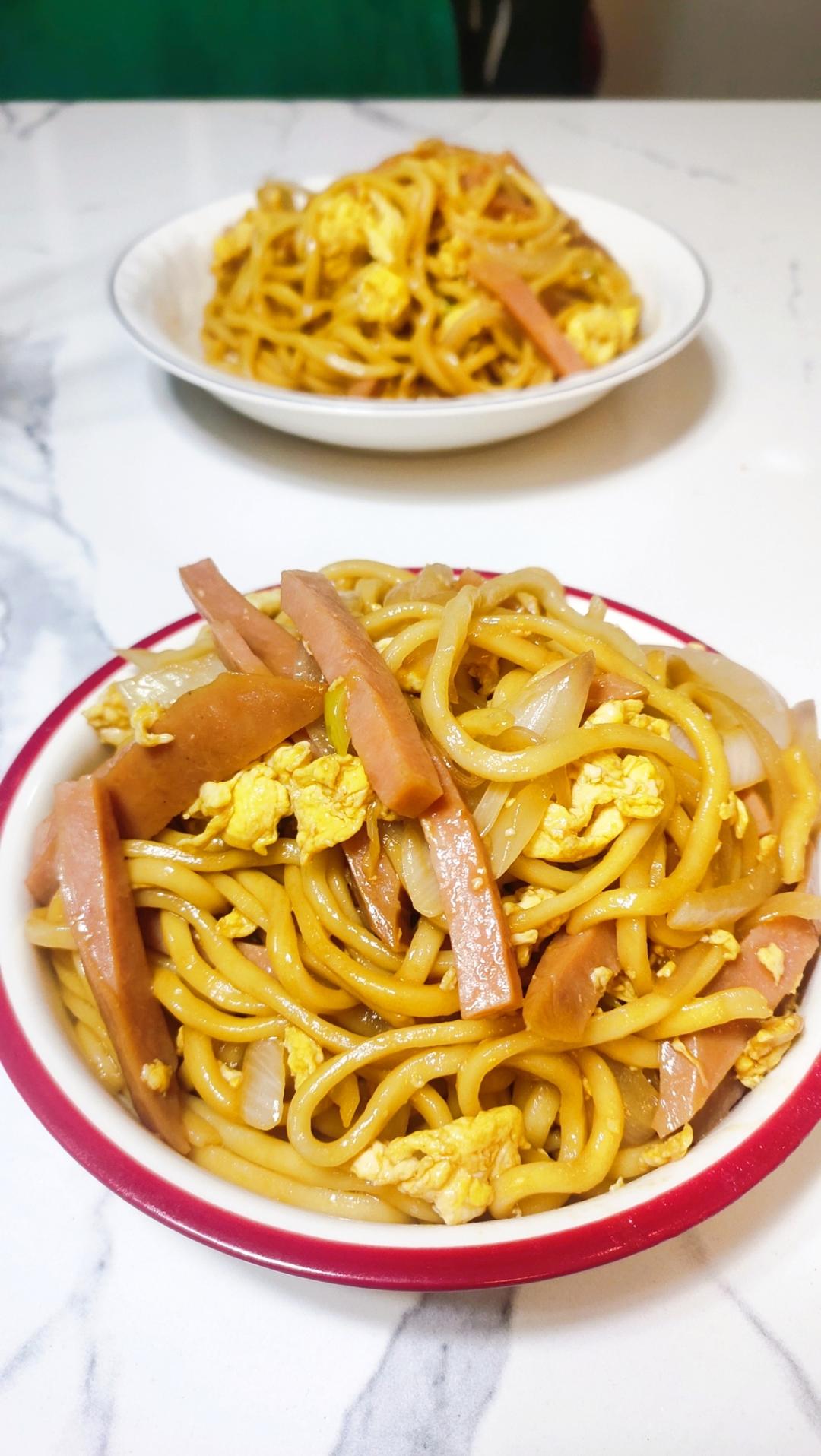 上瘾大排档—深夜炒面