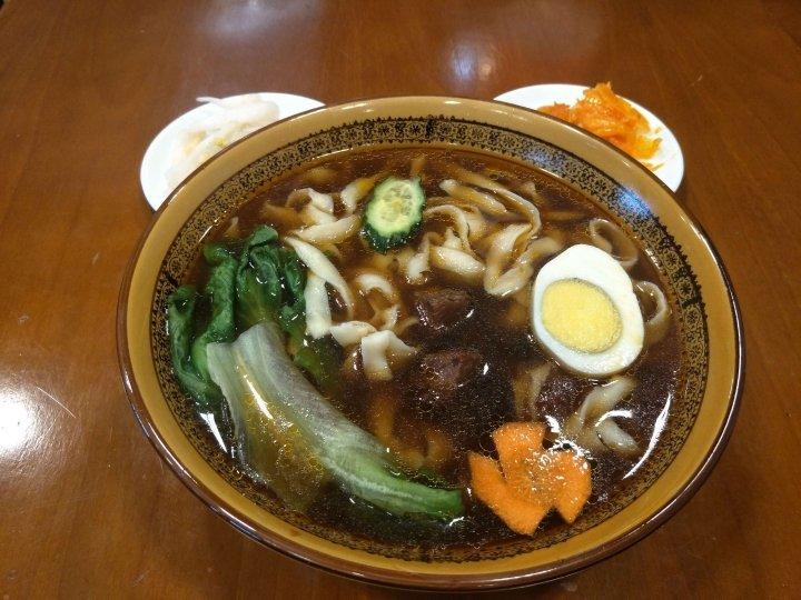 热汤面