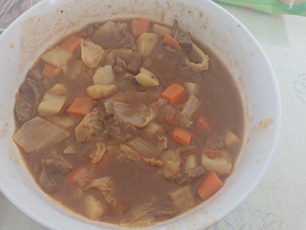 开胃好喝～罗宋汤，汤汁浓郁