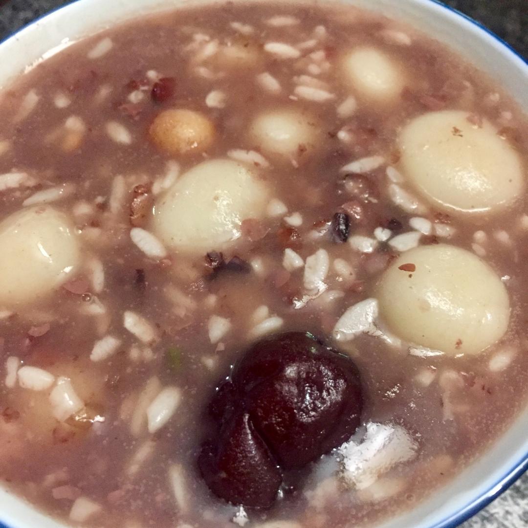 杂粮酒酿元宵