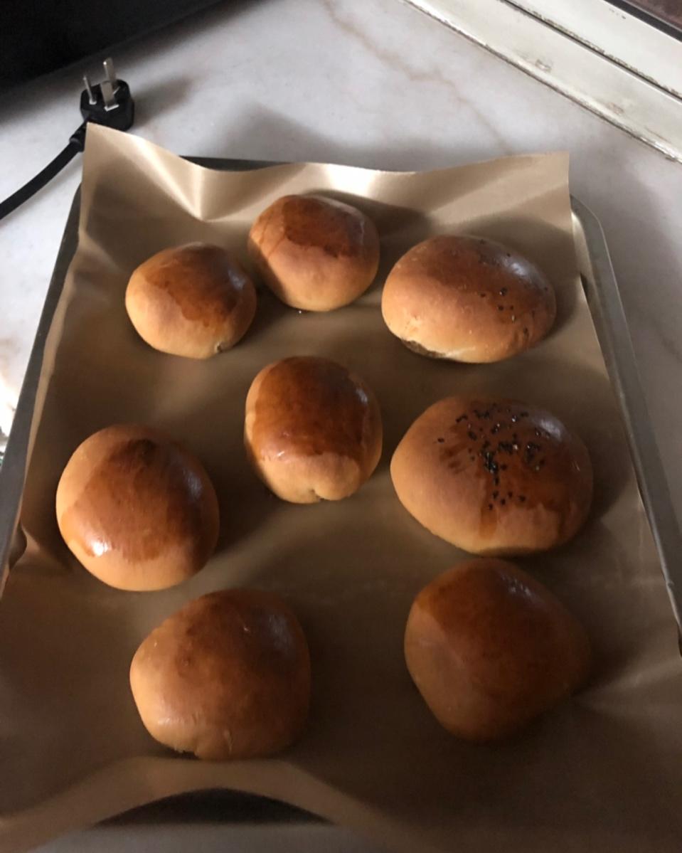 蜜桂花红豆包