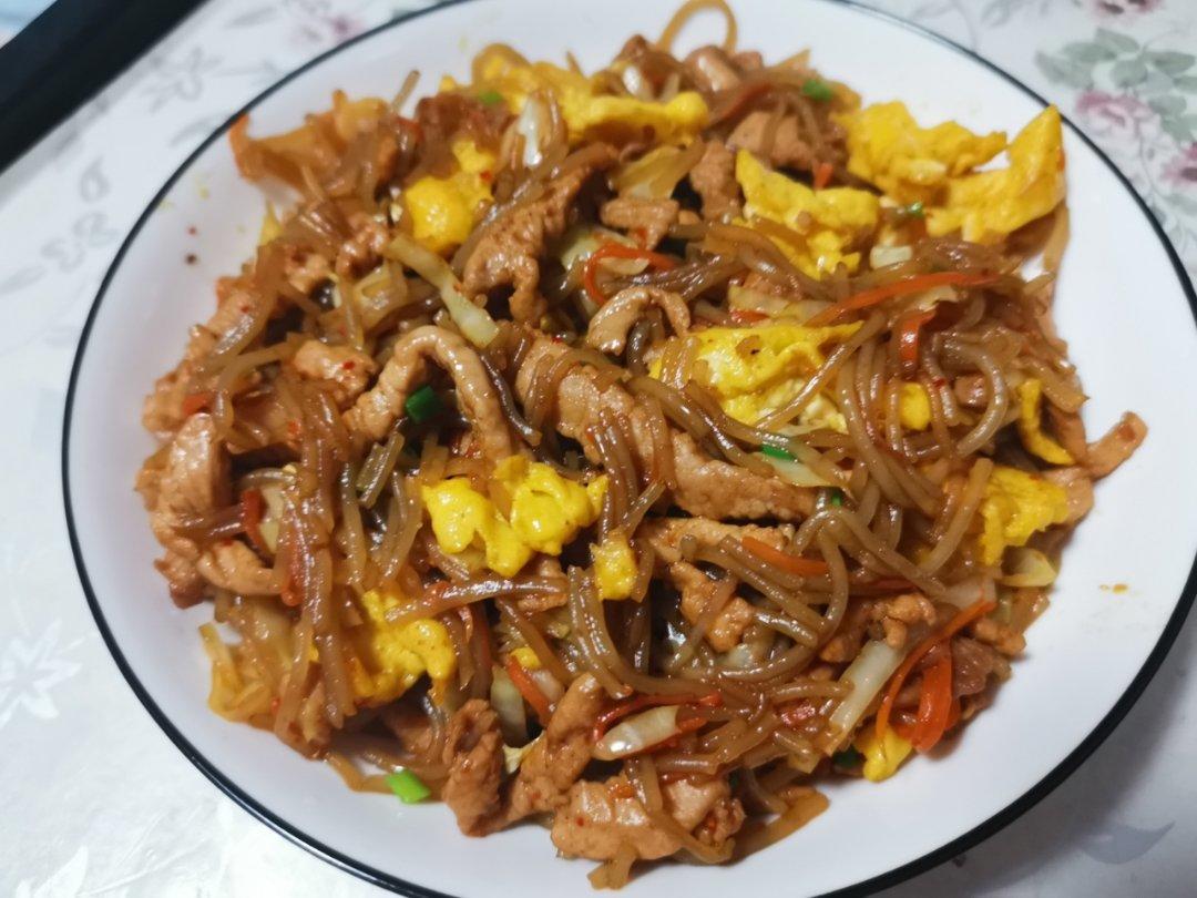 包菜炒粉丝