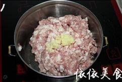 大白菜猪肉馅饺子的做法 步骤1