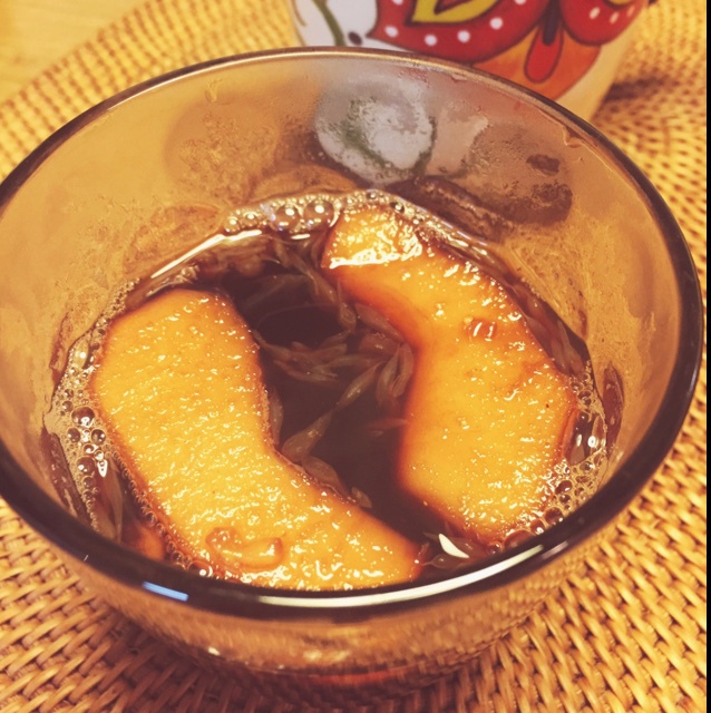 果香热红酒