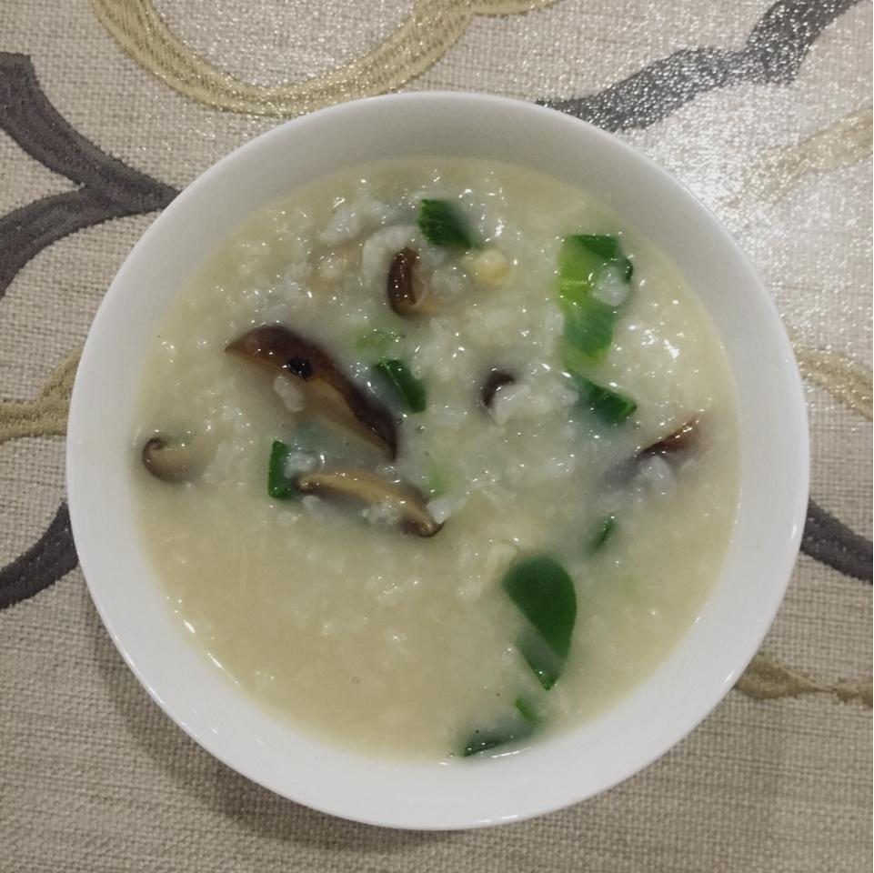 瑶柱香菇菜心粒粥