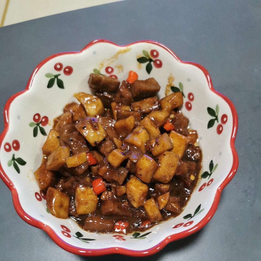 家常菜~杏鲍菇烧牛肉粒