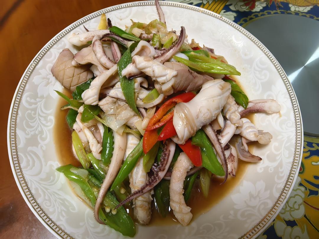 爆炒鱿鱼