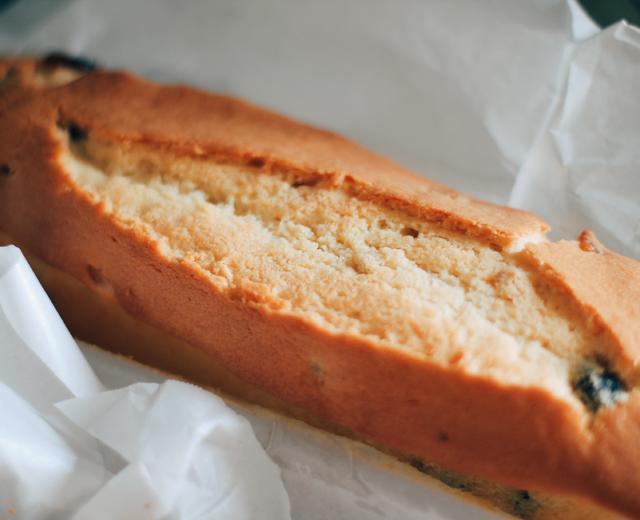 柔软少糖的果干磅蛋糕的做法