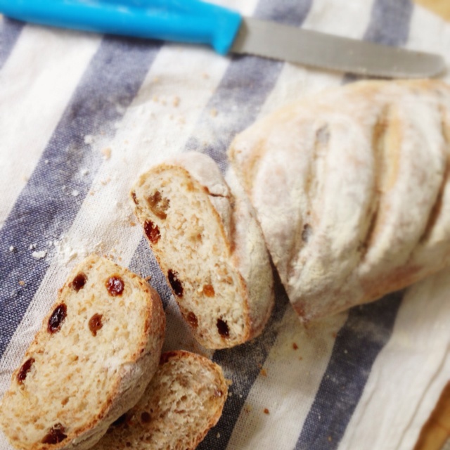 果仁法式乡村面包