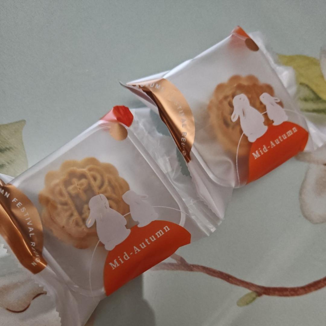 广式豆沙蛋黄月饼（步骤超详细，新手适用）